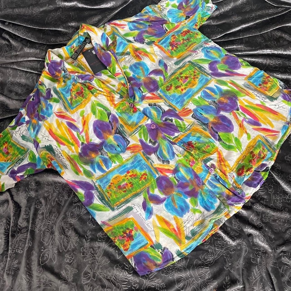 Vintage 90s art gallery button down